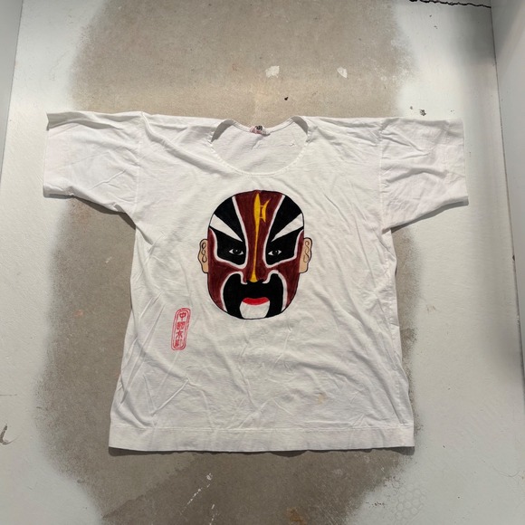 Maple Leaf Other - Vintage Maple Leaf Chinese Opera Mask Graphic T-Shirt White Single Stitch Small